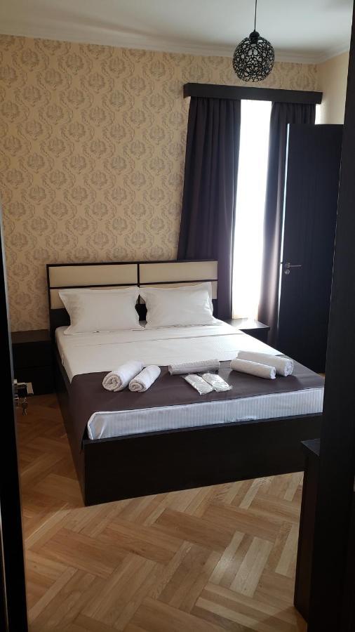 Family Guest House Тбилиси Екстериор снимка