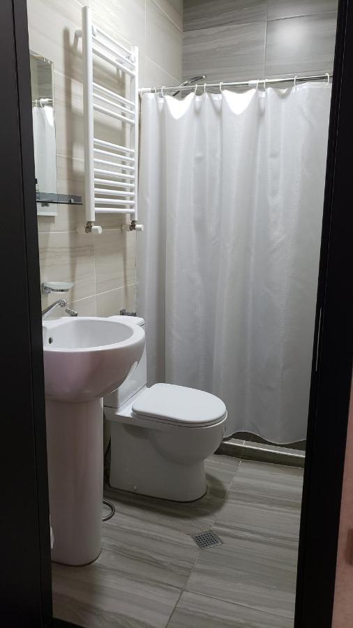 Family Guest House Тбилиси Екстериор снимка