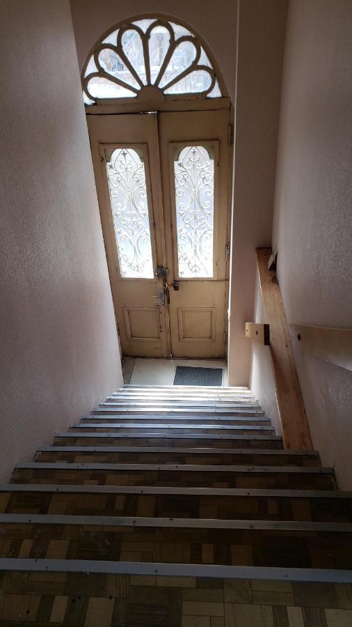 Family Guest House Тбилиси Екстериор снимка